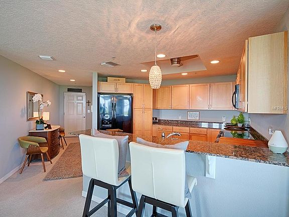 4th image of 10851 Mangrove Cay Ln NE APT 811