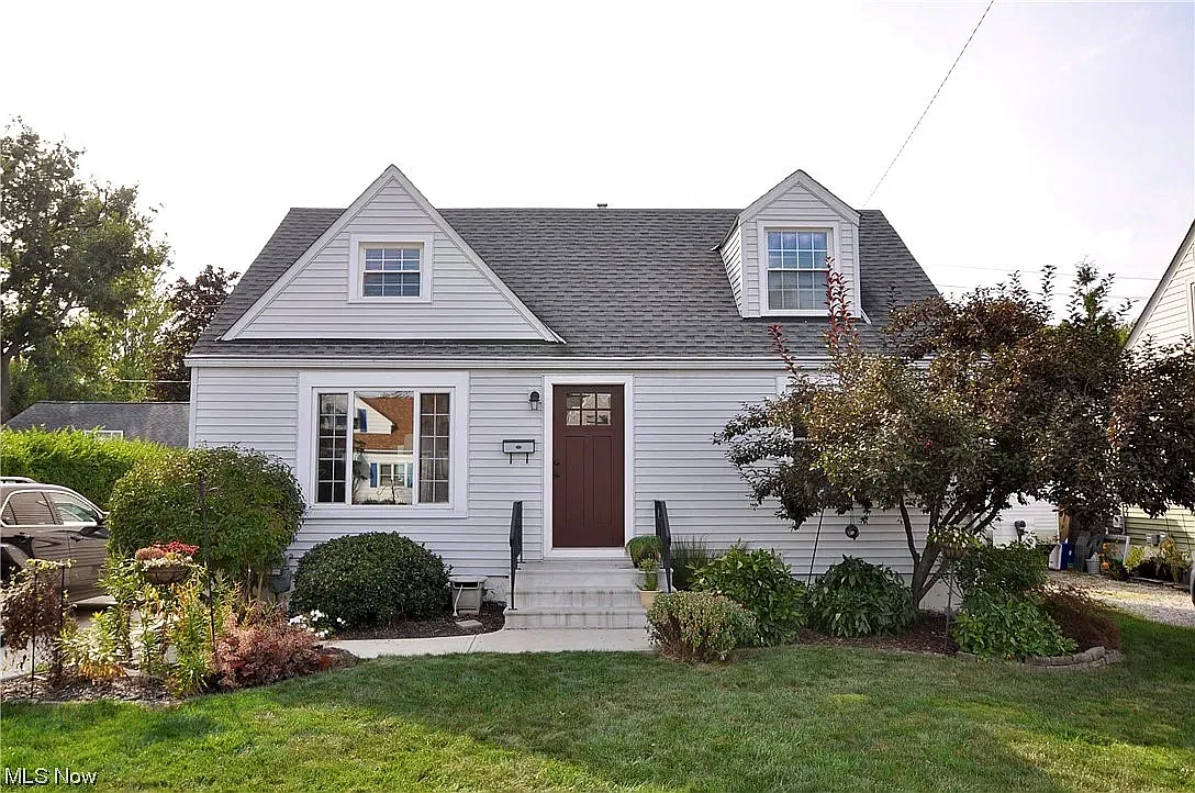 3 bed, 1521 sqft, $2,200 — Photo 2