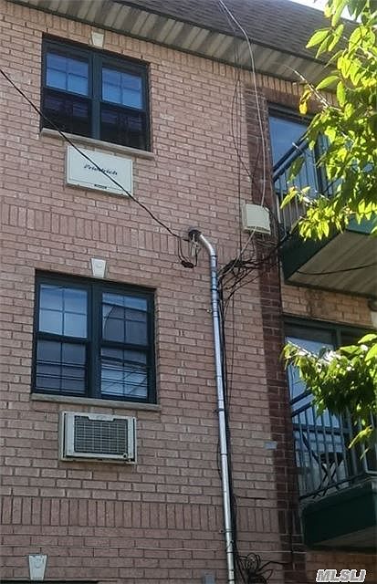 1st image of 630 Grassmere Ter