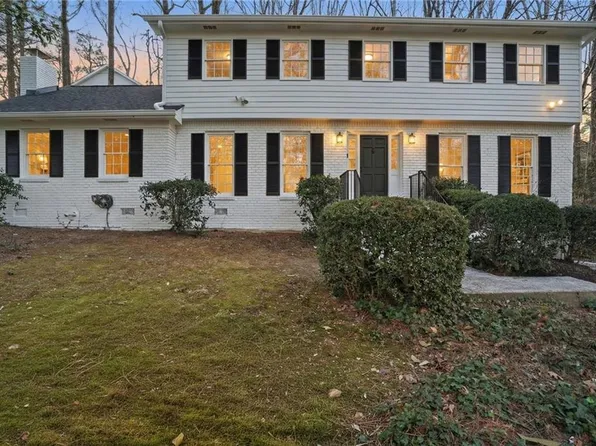 4040 Candler Lake West NE, Atlanta, GA 30319