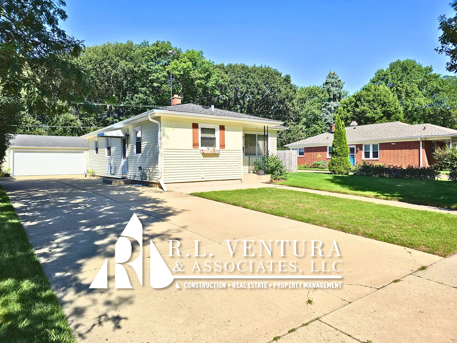 3 bed, 1500 sqft, $2,100 — Photo 2