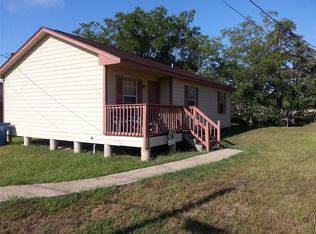 435 19th St, Hempstead, TX 77445