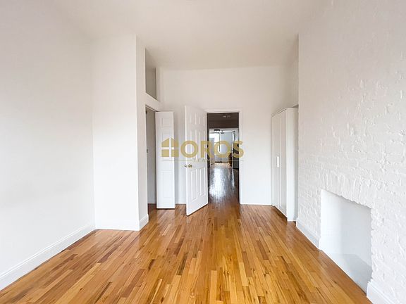 2nd image of 337 E 10th St APT 5E