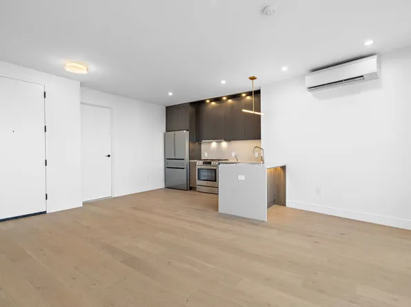 391 1st Street image 8 of 21