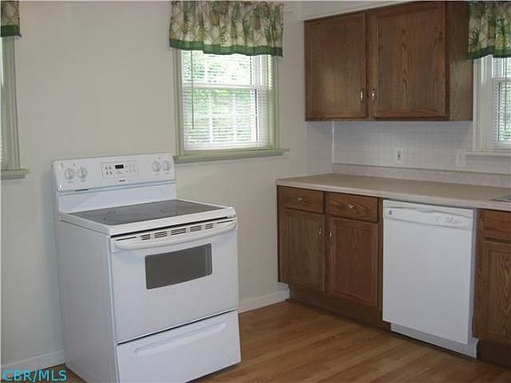 3rd image of 2380 W Choctaw Dr