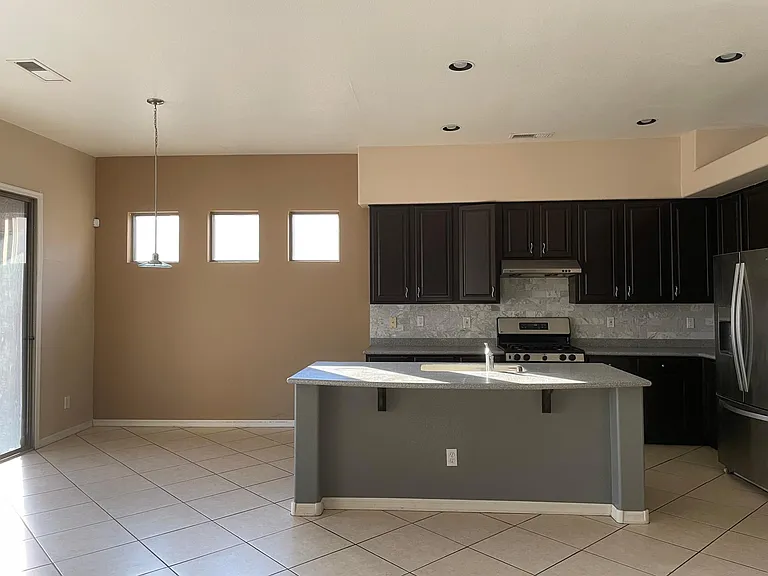 3720 S Camellia Pl — Photo 4