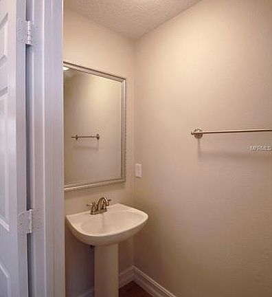 4th image of 1332 Epson Oaks Way