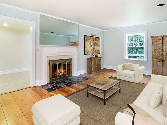 living room  Virtually staged.jpg