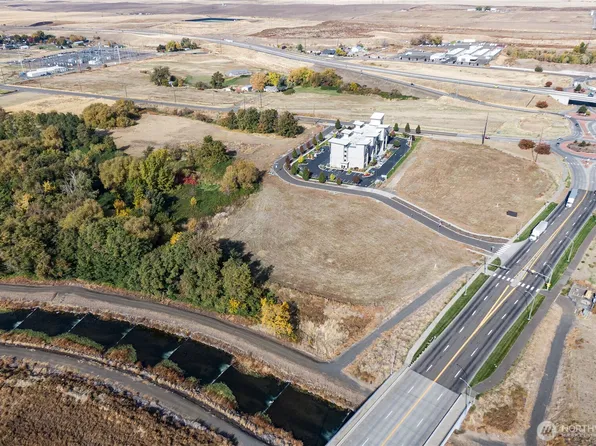 0 2 & 3 Silverstone Drive, Walla Walla, WA 99362