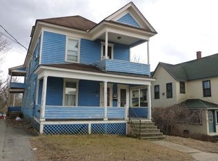 25 James St, Gloversville, NY 12078