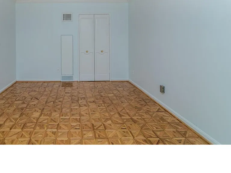1800 Old Meadow Rd #1510 — Photo 5