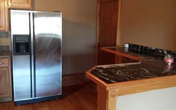 4th image of 10911 S Lloyd Dr APT 12