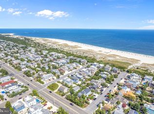 14 E 24th St, Barnegat Light, NJ