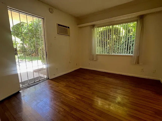7244 Vassar Ave #1 — Photo 3