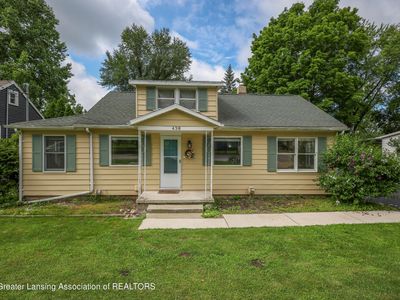 438 E Washington St, Dimondale, MI, 48821