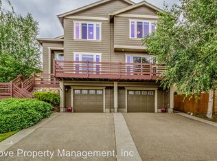 845 W X St, Washougal, WA 98671