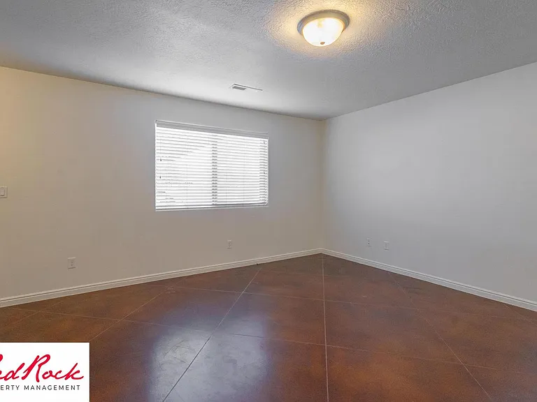 2801 E 450 N #365 — Photo 10