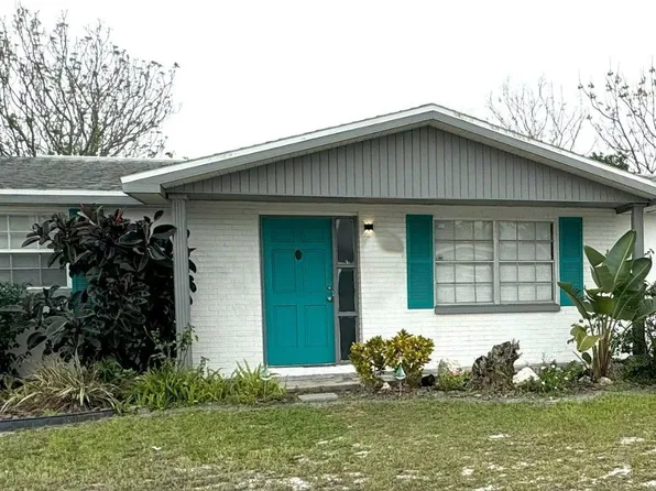 7410 Castanea Dr, Port Richey, FL 34668