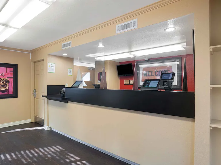 Lobby and Guest Check-in