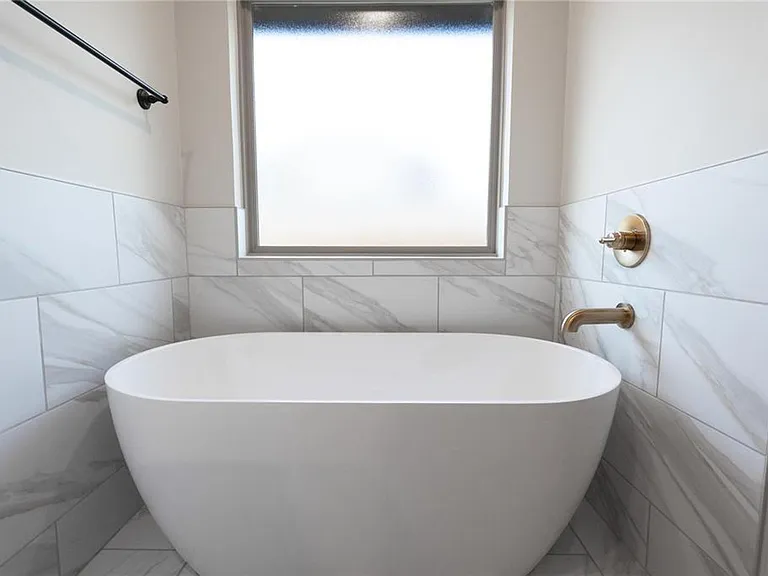 12616 Velvet Ash Ave — Photo 10