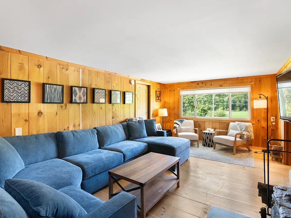 259 State Highway 100 Rte #2