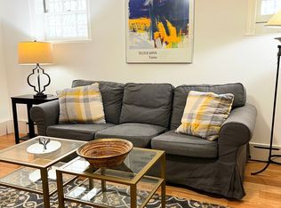 2900 P St NW #B, Washington, DC 20007