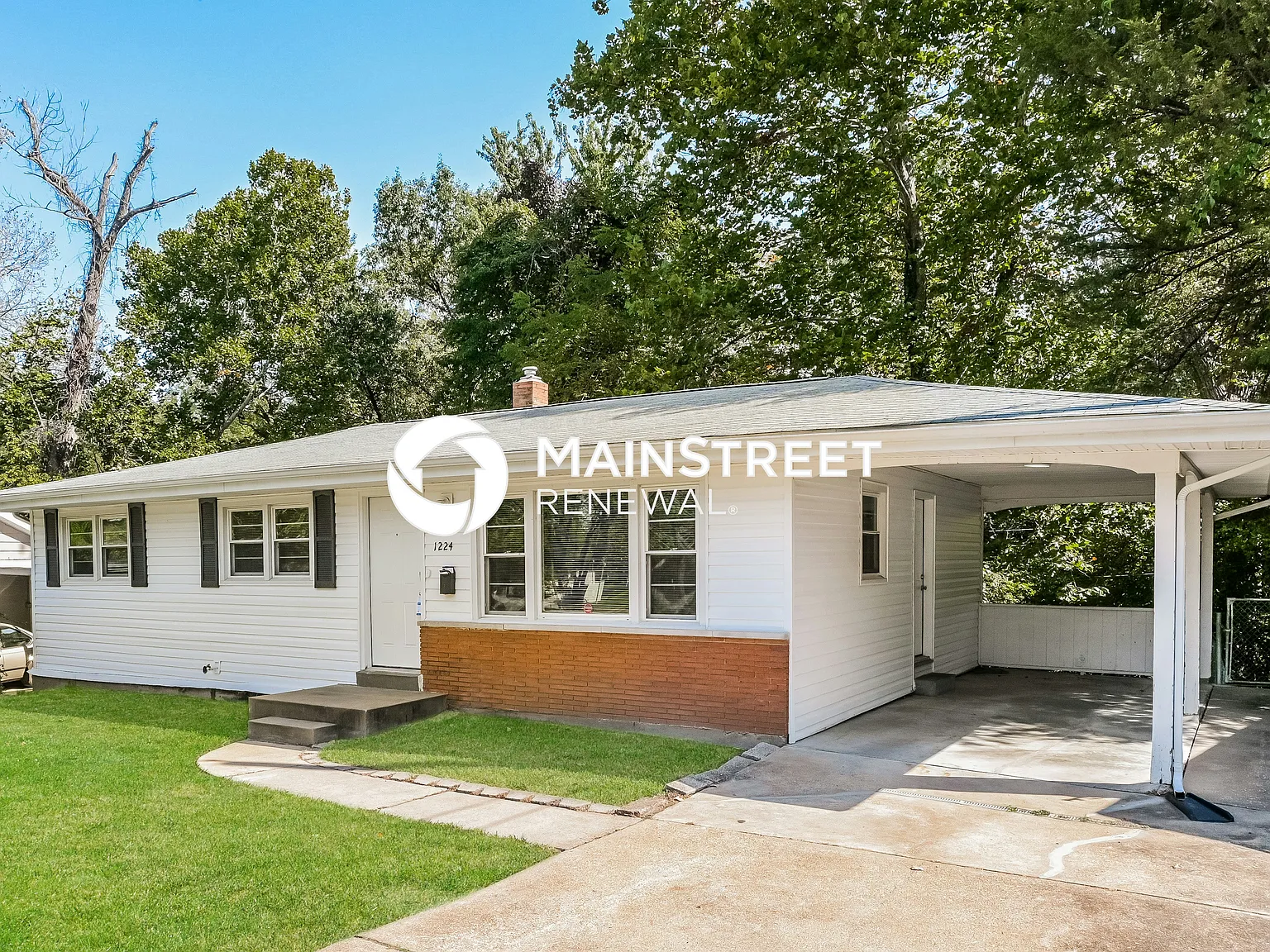 1224 Weleba Ave — Photo 4