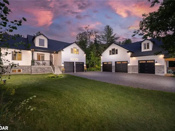 877 Pine Ave, Innisfil, ON L0L 1W0