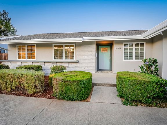 2nd image of 10166 Bonny Dr
