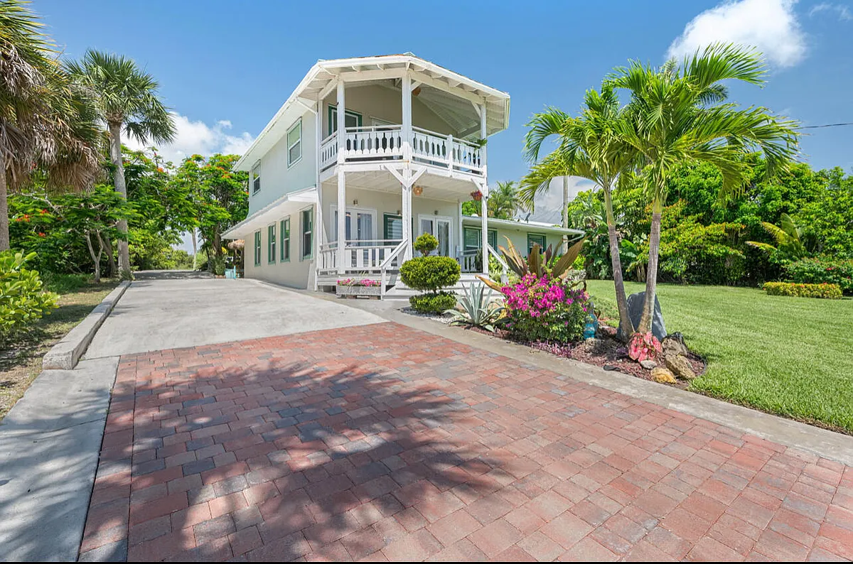 Building Photo - 12417 S Indian River Dr