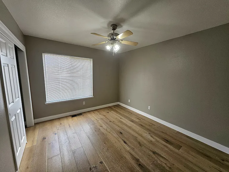 1836 Winding River Ct — Photo 54