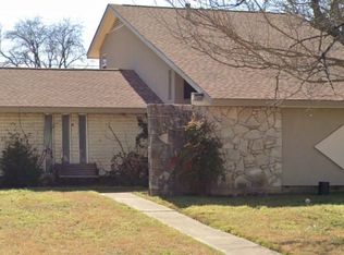 3806 Twin Falls St, Irving, TX 75062