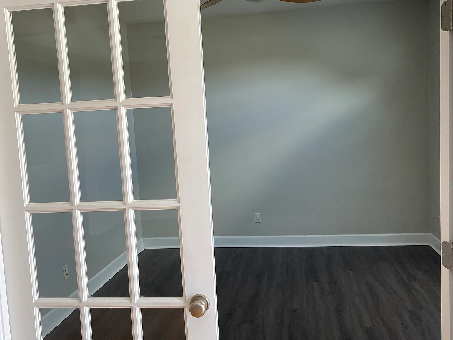 5 bed, 2.5 bath, 2480 sqft, $4,150 — Photo 4