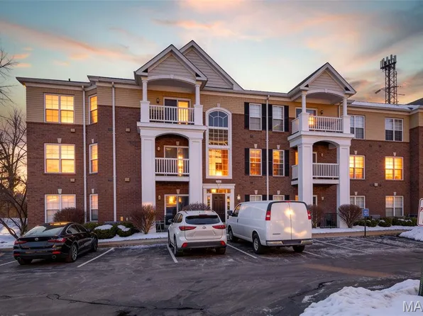 13115 Mill Crossing Ct APT 205, Saint Louis, MO 63141
