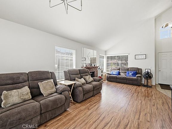 5th image of 9820 Sycamore Canyon Rd