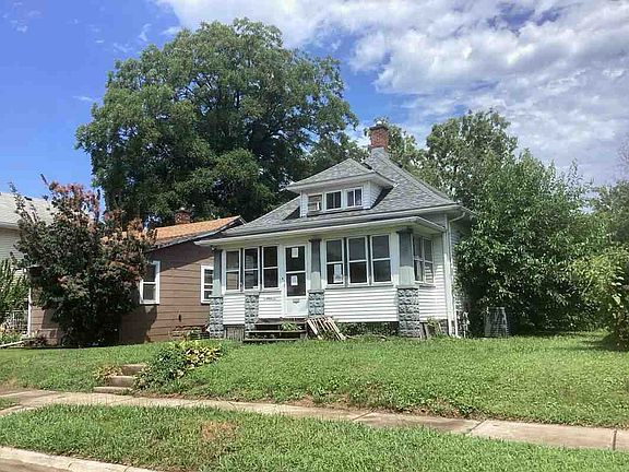 2nd image of 1809 43rd St