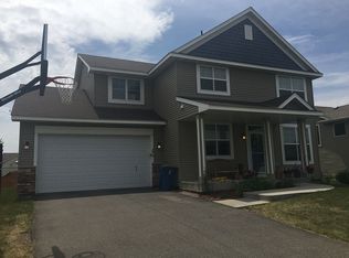276 Ardennes Ave E, Shakopee, MN 55379