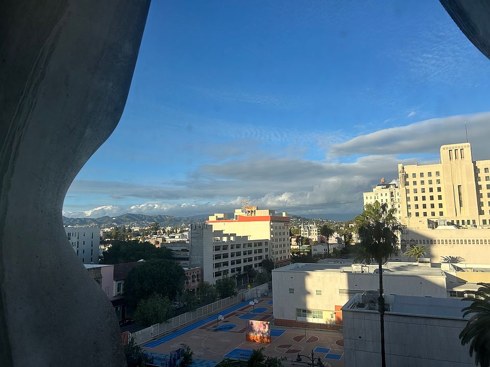1st image of 2404 Wilshire Blvd APT 9D