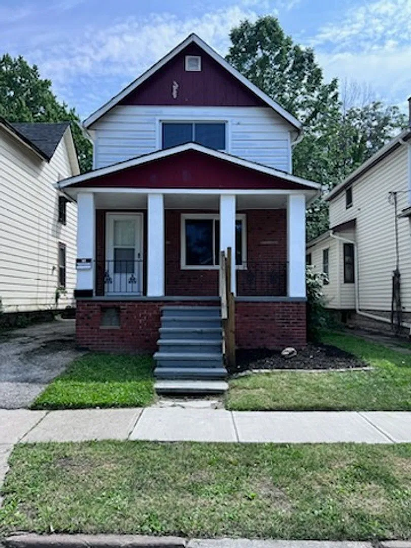 Vineyard Ave. 7912 (Tinio) — Photo 1