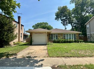 8735 Hamlin Ave, Skokie, IL 60076