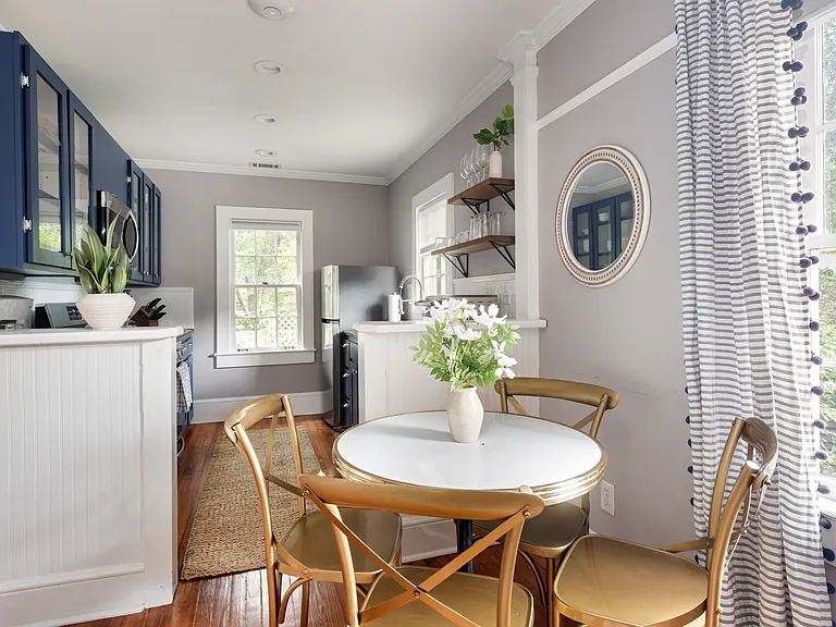 70 Kirkwood Rd NE — Photo 16