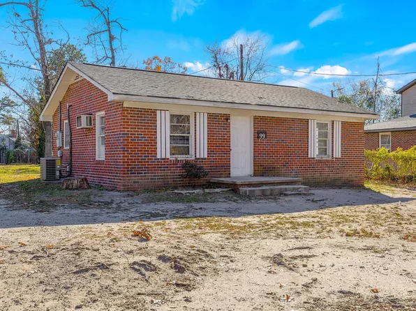 99 Mayfair Dr, Taylors, SC 29687