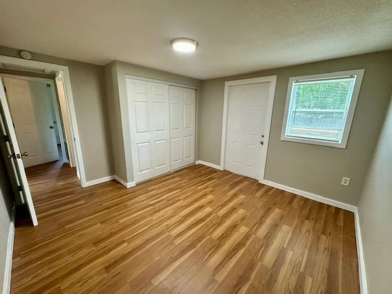 902 Canal Dr — Photo 13