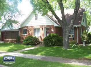505 W Warren St, New London, WI 54961