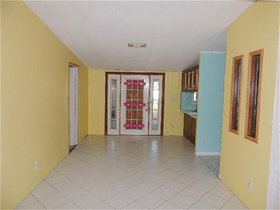 5th image of 21519 Maria Amore St