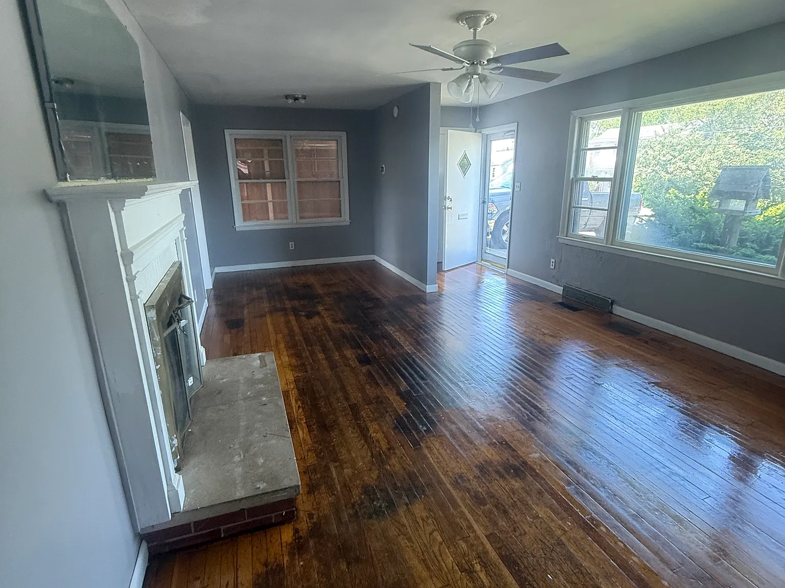 3 bed, 1232 sqft, $1,400 — Photo 2