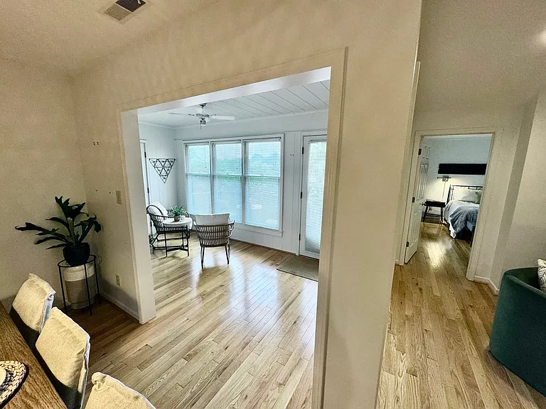 1 Hillington Pl #1 — Photo 24
