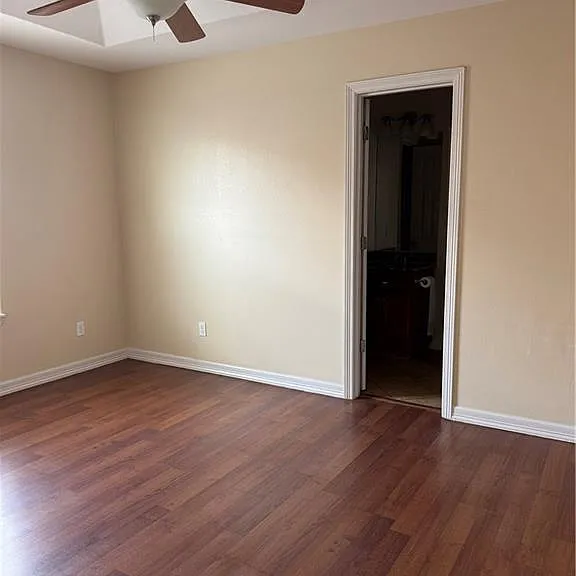 313 S 49th St #4 — Photo 23