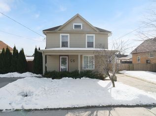 2107 Hamilton St, Manitowoc, WI 54220