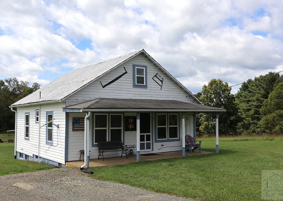 1st image of 1664 Old Quaker Rd